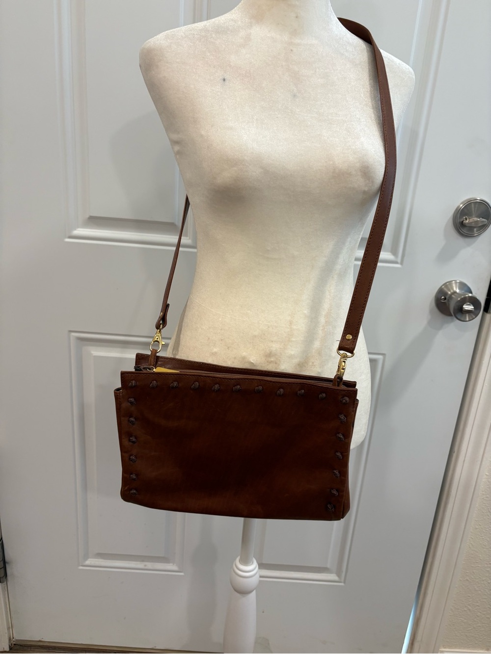 Vintage SFA leather bag